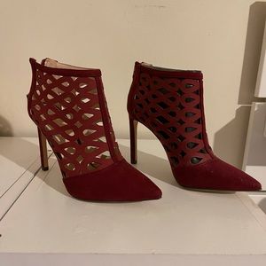 Nine West red heels/ NEW